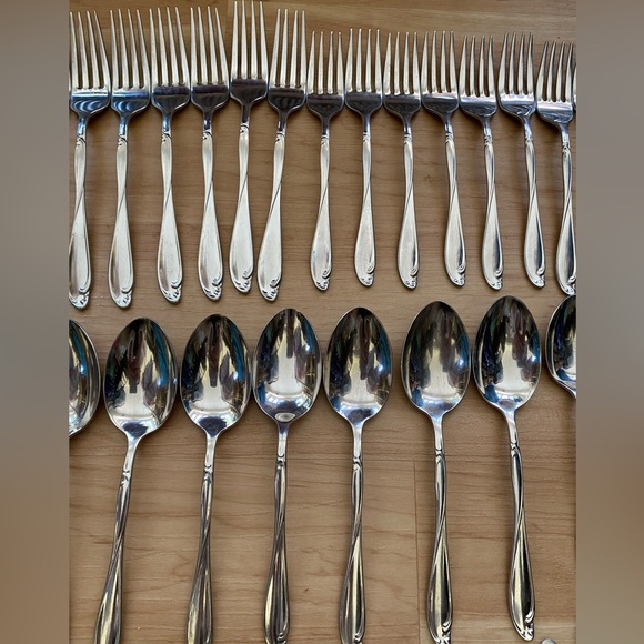 Vintage MCM Americraft Stainless Steel Silverware 53pc set - Picture 6 of 8